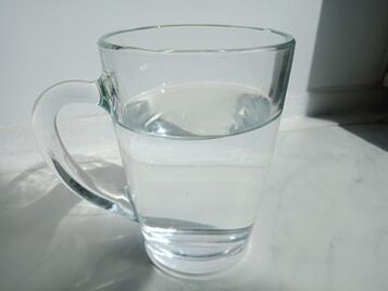 Краплі Alkotox в склянці води, досвід застосування засобу